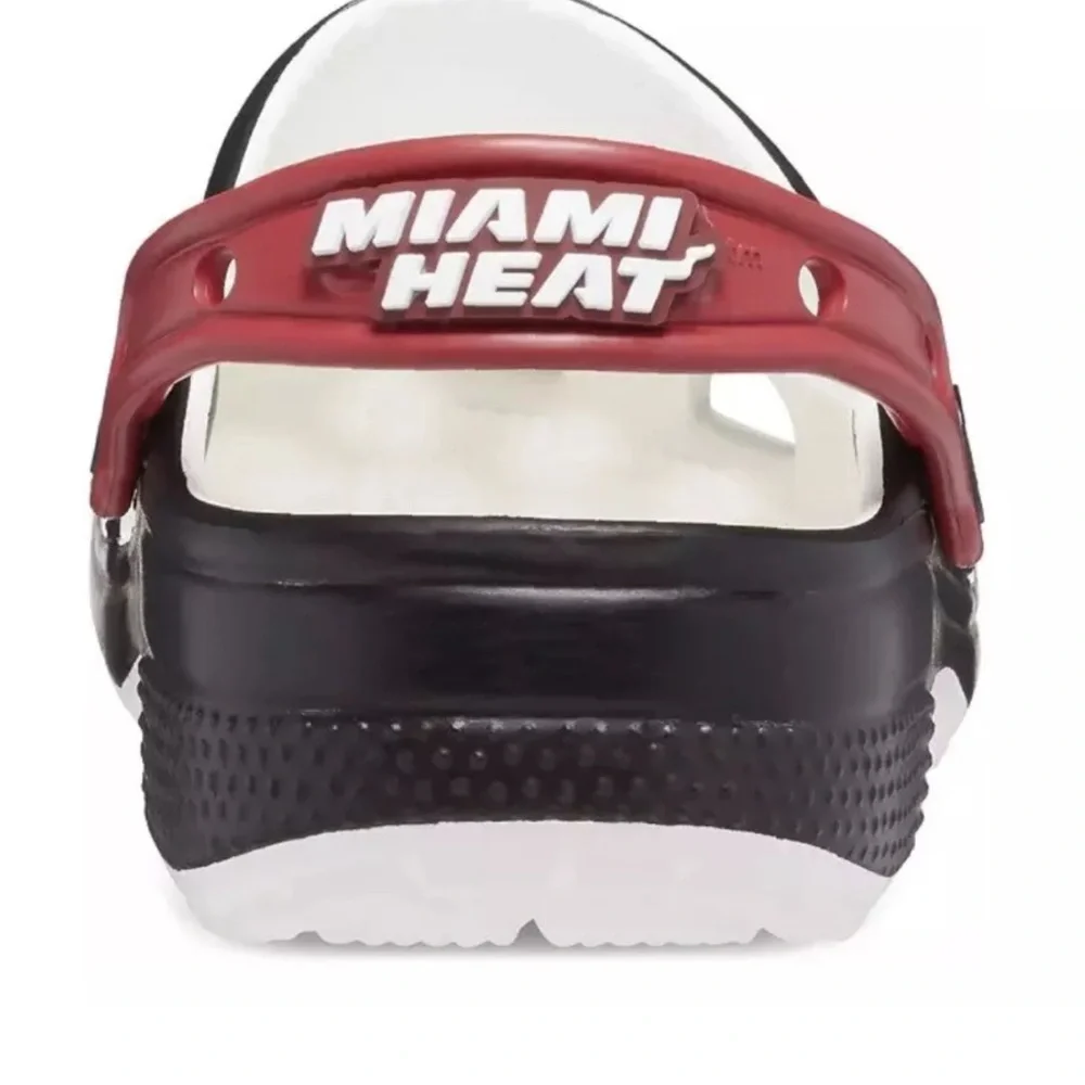Crocs NBA Miami Heat Classic Clogs Men Size 12‎ 208861-001 NEW